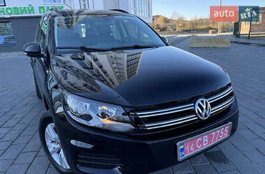 Внедорожник / Кроссовер Volkswagen Tiguan 2017 в Трускавце