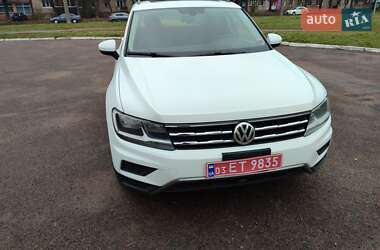 Внедорожник / Кроссовер Volkswagen Tiguan 2018 в Ровно