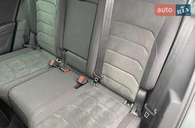 Внедорожник / Кроссовер Volkswagen Tiguan 2020 в 