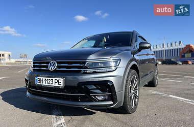 Позашляховик / Кросовер Volkswagen Tiguan 2019 в Одесі