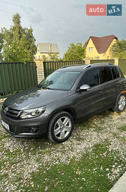 Позашляховик / Кросовер Volkswagen Tiguan 2012 в Івано-Франківську