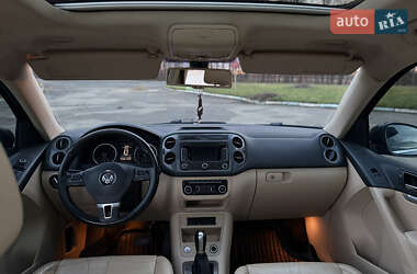 Внедорожник / Кроссовер Volkswagen Tiguan 2011 в Чернигове