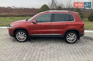 Внедорожник / Кроссовер Volkswagen Tiguan 2015 в Львове