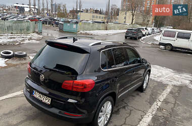 Внедорожник / Кроссовер Volkswagen Tiguan 2013 в Буче