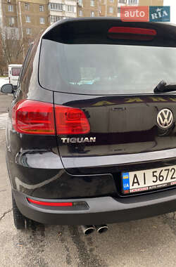 Внедорожник / Кроссовер Volkswagen Tiguan 2013 в Буче