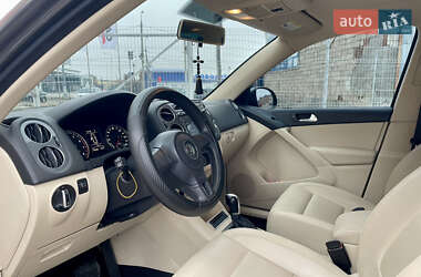 Внедорожник / Кроссовер Volkswagen Tiguan 2012 в Сумах