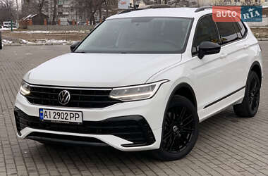 Позашляховик / Кросовер Volkswagen Tiguan 2021 в Києві