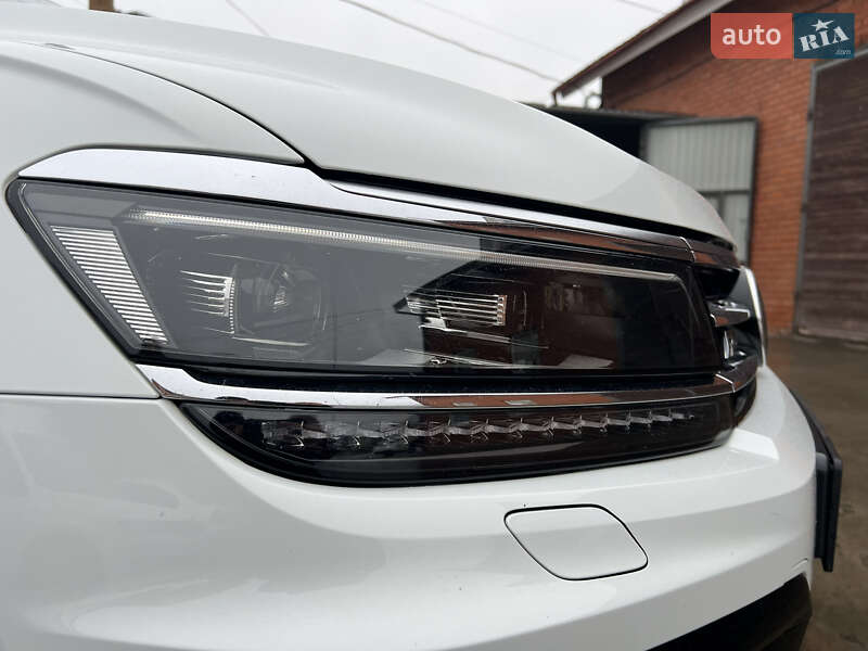 Внедорожник / Кроссовер Volkswagen Tiguan 2018 в Бердичеве