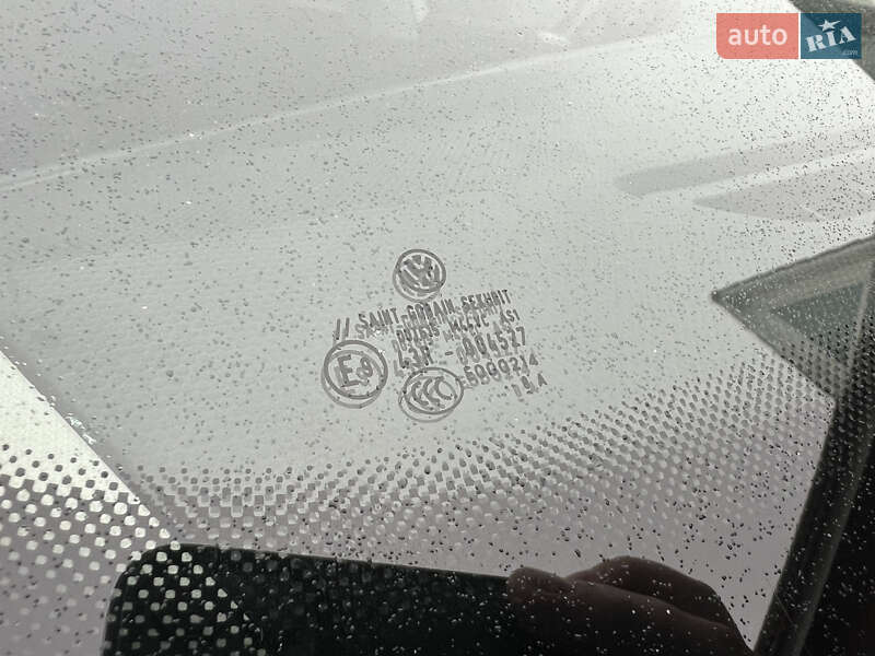 Внедорожник / Кроссовер Volkswagen Tiguan 2018 в Бердичеве