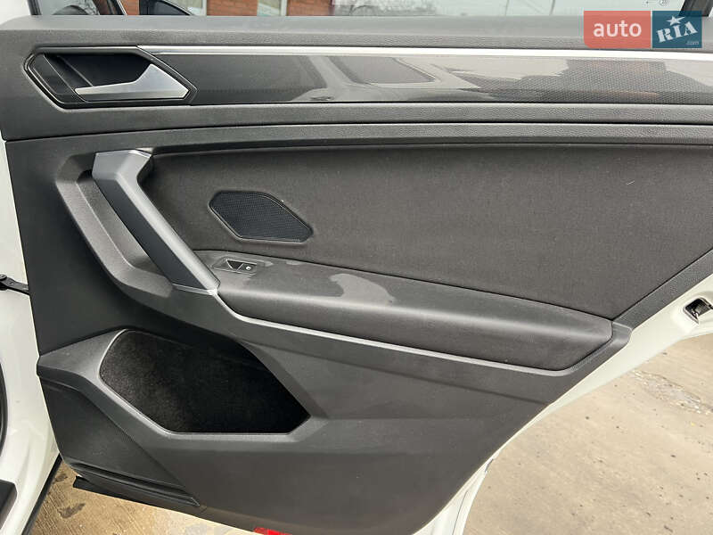 Внедорожник / Кроссовер Volkswagen Tiguan 2018 в Бердичеве