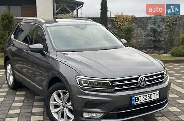 Позашляховик / Кросовер Volkswagen Tiguan 2016 в Стрию