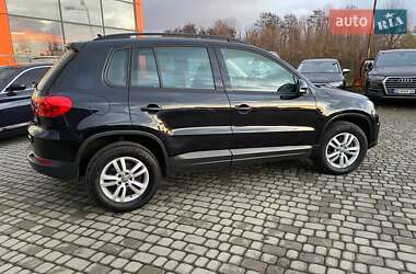 Позашляховик / Кросовер Volkswagen Tiguan 2016 в Львові