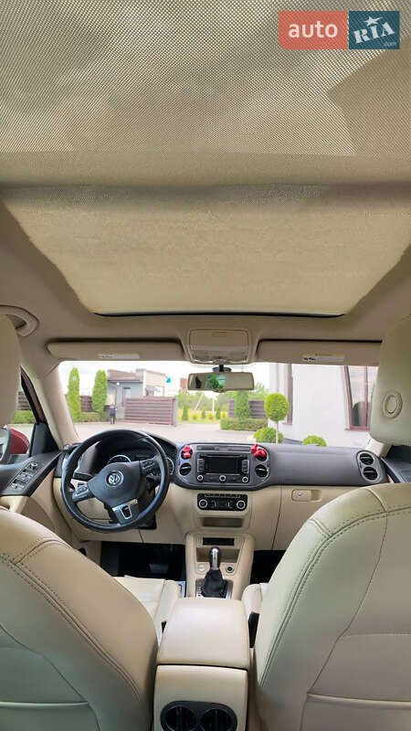 Внедорожник / Кроссовер Volkswagen Tiguan 2012 в Львове