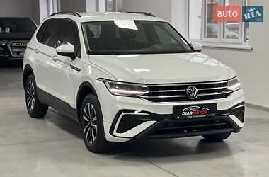 Позашляховик / Кросовер Volkswagen Tiguan 2022 в Полтаві