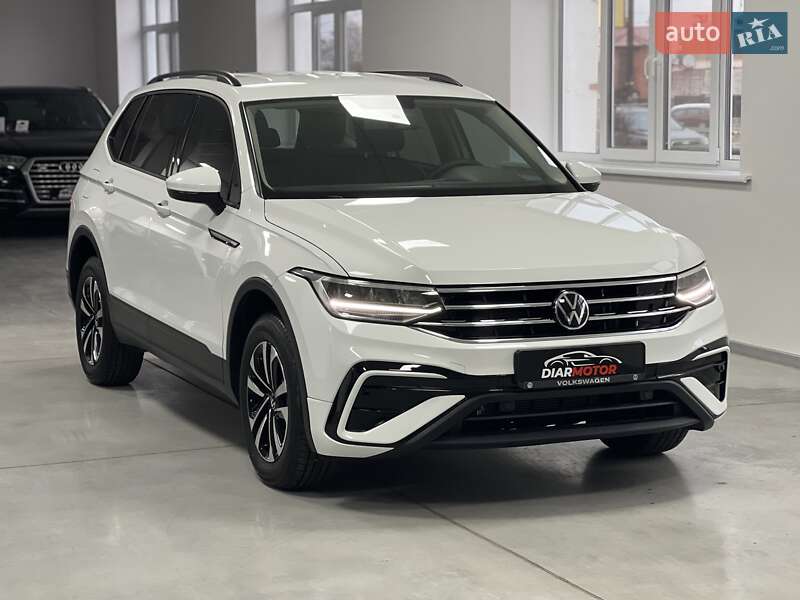 Позашляховик / Кросовер Volkswagen Tiguan 2022 в Полтаві