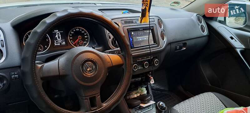 Позашляховик / Кросовер Volkswagen Tiguan 2014 в Києві