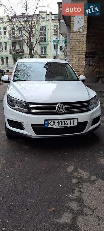 Позашляховик / Кросовер Volkswagen Tiguan 2014 в Києві
