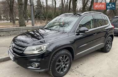 Внедорожник / Кроссовер Volkswagen Tiguan 2012 в Житомире