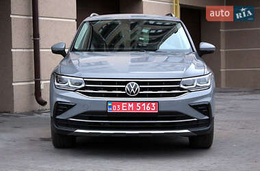 Внедорожник / Кроссовер Volkswagen Tiguan 2021 в Виннице