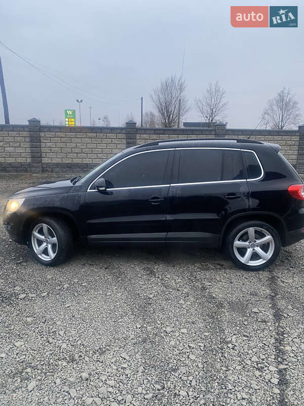 Внедорожник / Кроссовер Volkswagen Tiguan 2008 в Ковеле