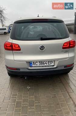 Позашляховик / Кросовер Volkswagen Tiguan 2011 в Цумані