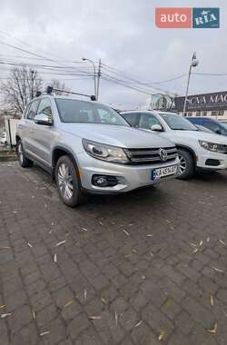 Позашляховик / Кросовер Volkswagen Tiguan 2016 в Львові