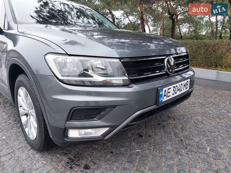 Внедорожник / Кроссовер Volkswagen Tiguan 2019 в Днепре