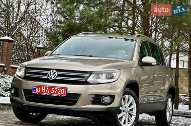 Внедорожник / Кроссовер Volkswagen Tiguan 2012 в Дубно