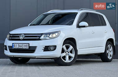 Позашляховик / Кросовер Volkswagen Tiguan 2011 в Києві