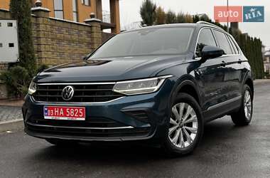 Внедорожник / Кроссовер Volkswagen Tiguan 2021 в Ровно