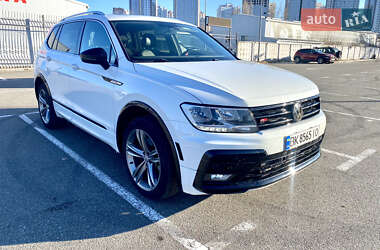 Позашляховик / Кросовер Volkswagen Tiguan 2018 в Києві