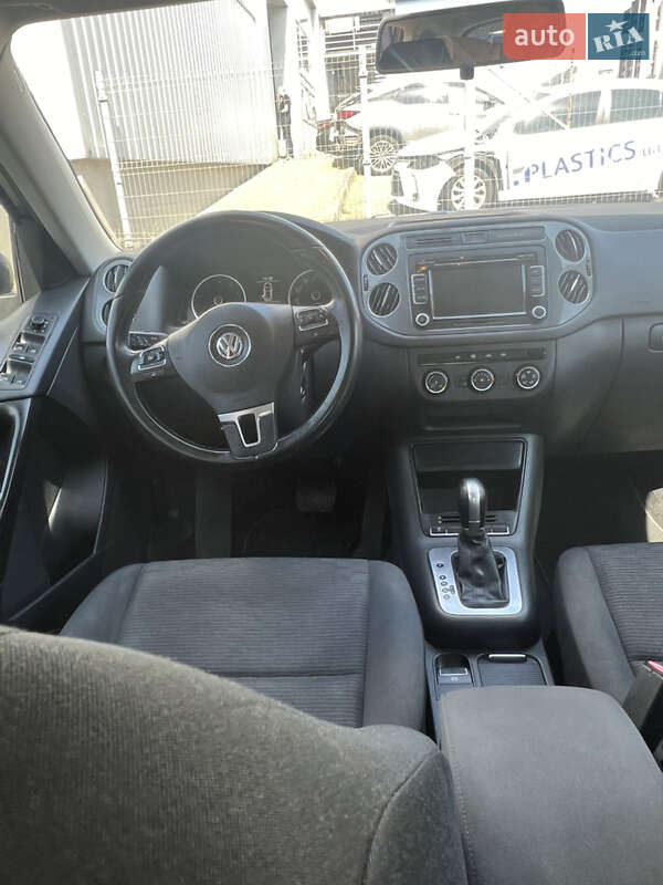 Внедорожник / Кроссовер Volkswagen Tiguan 2015 в Львове фото 16 Внедорожник / Кроссовер Volkswagen Tiguan 2015 в Львове