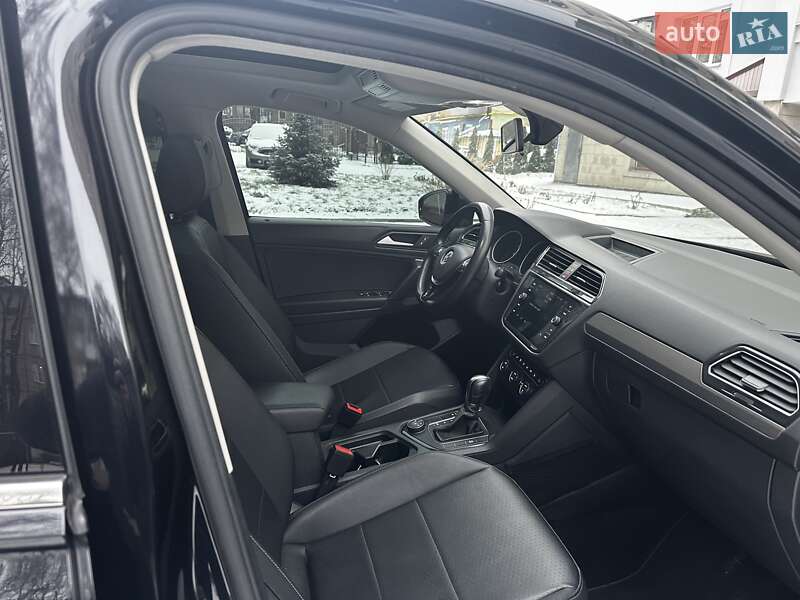Внедорожник / Кроссовер Volkswagen Tiguan 2019 в Сумах
