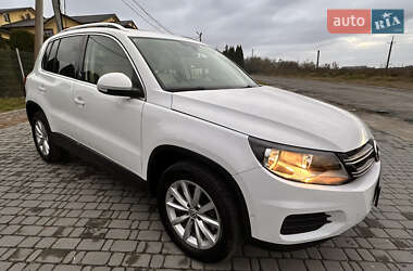 Внедорожник / Кроссовер Volkswagen Tiguan 2016 в Львове