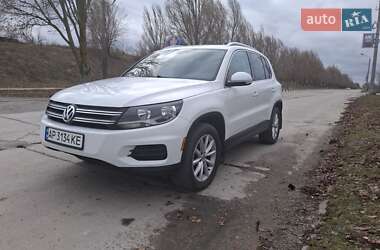 Позашляховик / Кросовер Volkswagen Tiguan 2016 в Запоріжжі