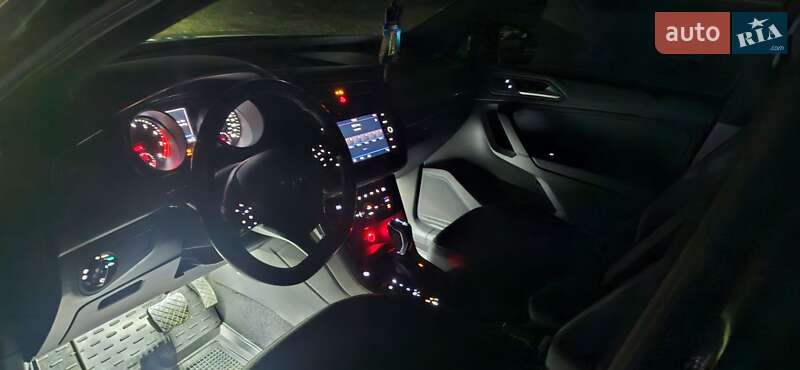 Внедорожник / Кроссовер Volkswagen Tiguan 2019 в Самборе фото 15 Внедорожник / Кроссовер Volkswagen Tiguan 2019 в Самборе