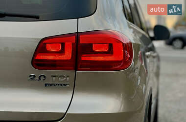 Внедорожник / Кроссовер Volkswagen Tiguan 2012 в Киеве