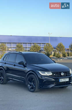 Позашляховик / Кросовер Volkswagen Tiguan 2022 в Одесі