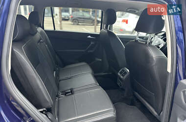 Позашляховик / Кросовер Volkswagen Tiguan 2020 в 