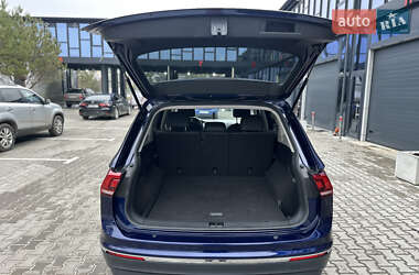 Позашляховик / Кросовер Volkswagen Tiguan 2020 в 