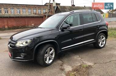 Позашляховик / Кросовер Volkswagen Tiguan 2013 в Житомирі