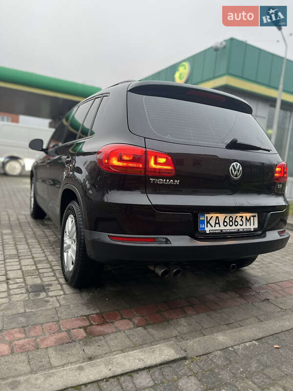 Внедорожник / Кроссовер Volkswagen Tiguan 2016 в Ивано-Франковске