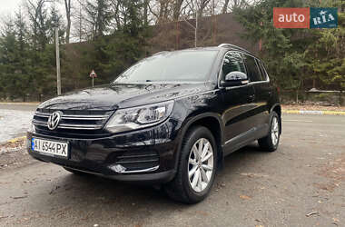 Позашляховик / Кросовер Volkswagen Tiguan 2016 в Бучі