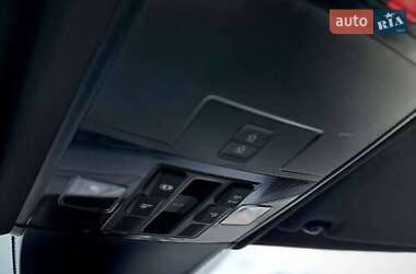 Внедорожник / Кроссовер Volkswagen Tiguan 2019 в 