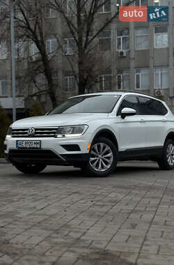 Внедорожник / Кроссовер Volkswagen Tiguan 2018 в Днепре