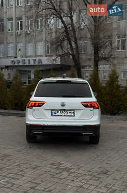 Внедорожник / Кроссовер Volkswagen Tiguan 2018 в Днепре