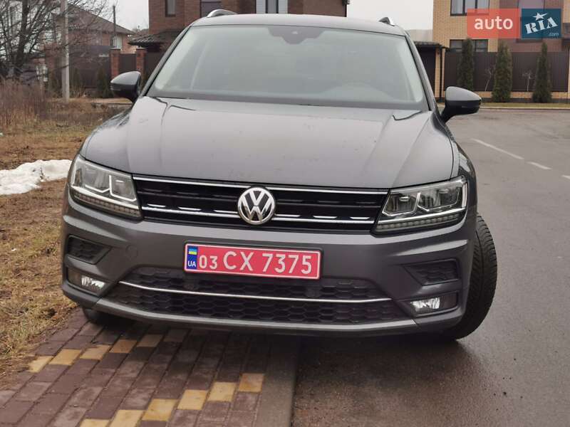 Внедорожник / Кроссовер Volkswagen Tiguan 2018 в Луцке