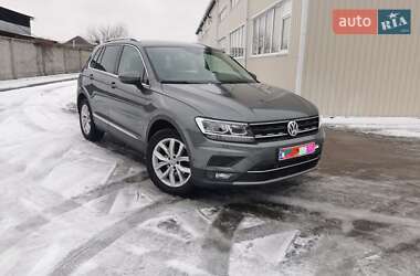 Внедорожник / Кроссовер Volkswagen Tiguan 2018 в Луцке