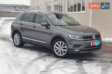 Внедорожник / Кроссовер Volkswagen Tiguan 2018 в Луцке