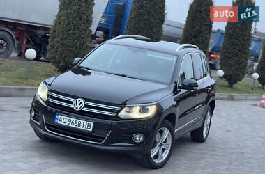 Позашляховик / Кросовер Volkswagen Tiguan 2012 в Сарнах